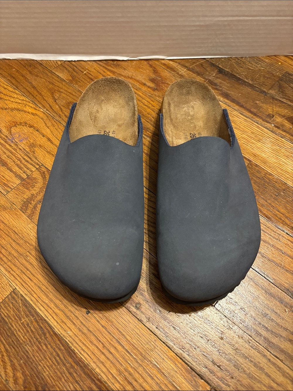 Birki’s Casual Slip-On Clogs in blue/gray
Ladies size 9